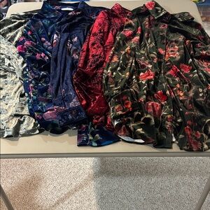 5 Belle (Kim Gravel) Floral Velvet Button-Up Shirts New Never Worn No Tags